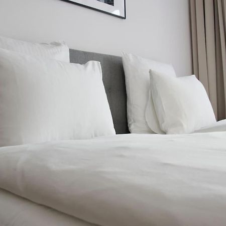 Premium Apartment By Hi - Central 2 Bedroom - Best View Budapest Luaran gambar